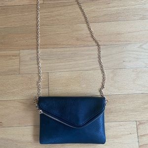 Urban expressions black crossbody bag